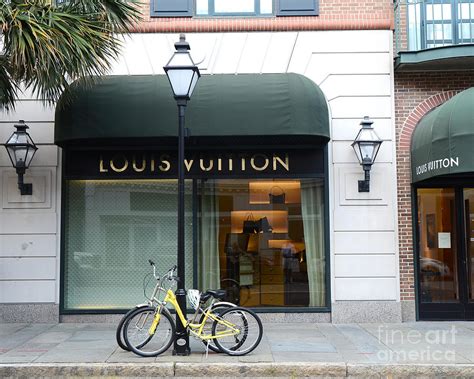 louis vuitton charleston charleston sc|charleston louis vuitton store.